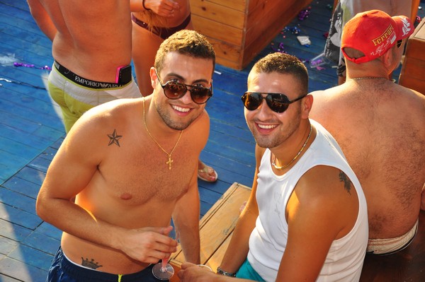 Champagne Shower @ Edde Sands